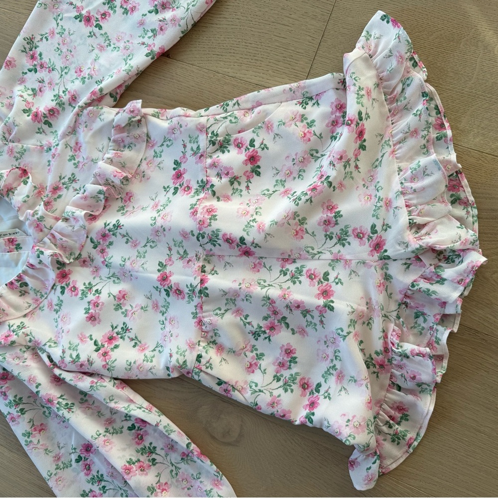 Floral Ruffle Kids Top - Picture 4 of 5